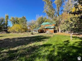187 N Waterhole Way E Grantsville UT 84029