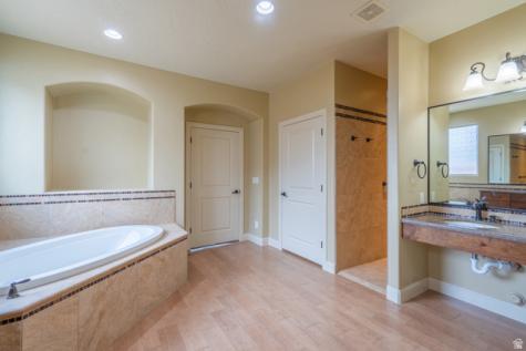 1646 E 90 Circle S St. George UT 84790