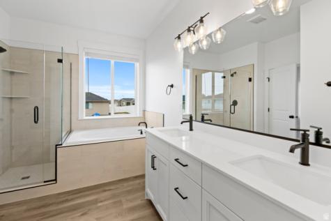 613 S 175 E Hyde Park UT 84318