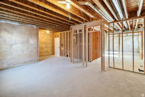 613 S 175 E Hyde Park UT 84318
