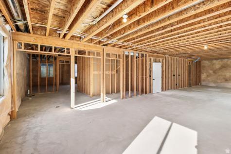 613 S 175 E Hyde Park UT 84318