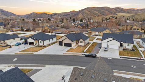 465 W 275 N Morgan UT 84050