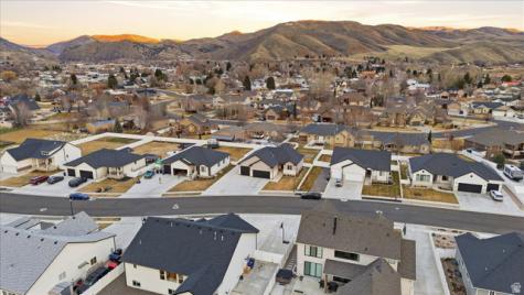 465 W 275 N Morgan UT 84050
