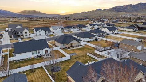 465 W 275 N Morgan UT 84050