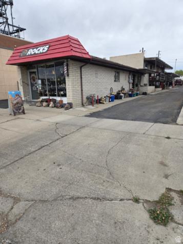 133 E 100 N Price UT 84501