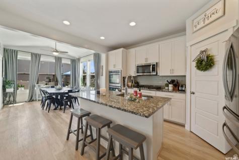 1836 E Red Oak Road E Eagle Mountain UT 84005