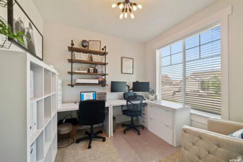 1836 E Red Oak Road E Eagle Mountain UT 84005