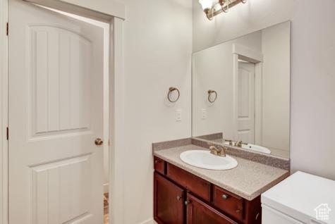 4 E Hanauer Place N Murray UT 84107