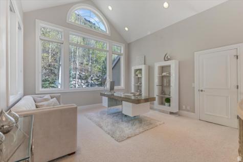 3222 E Eagle View Circle Sandy UT 84092