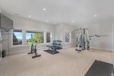 3222 E Eagle View Circle Sandy UT 84092