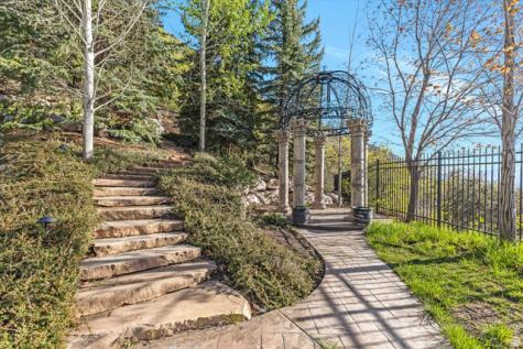 3222 E Eagle View Circle Sandy UT 84092