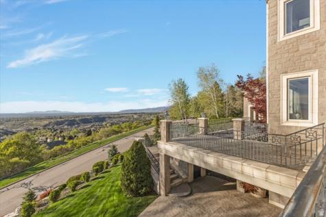 3222 E Eagle View Circle Sandy UT 84092