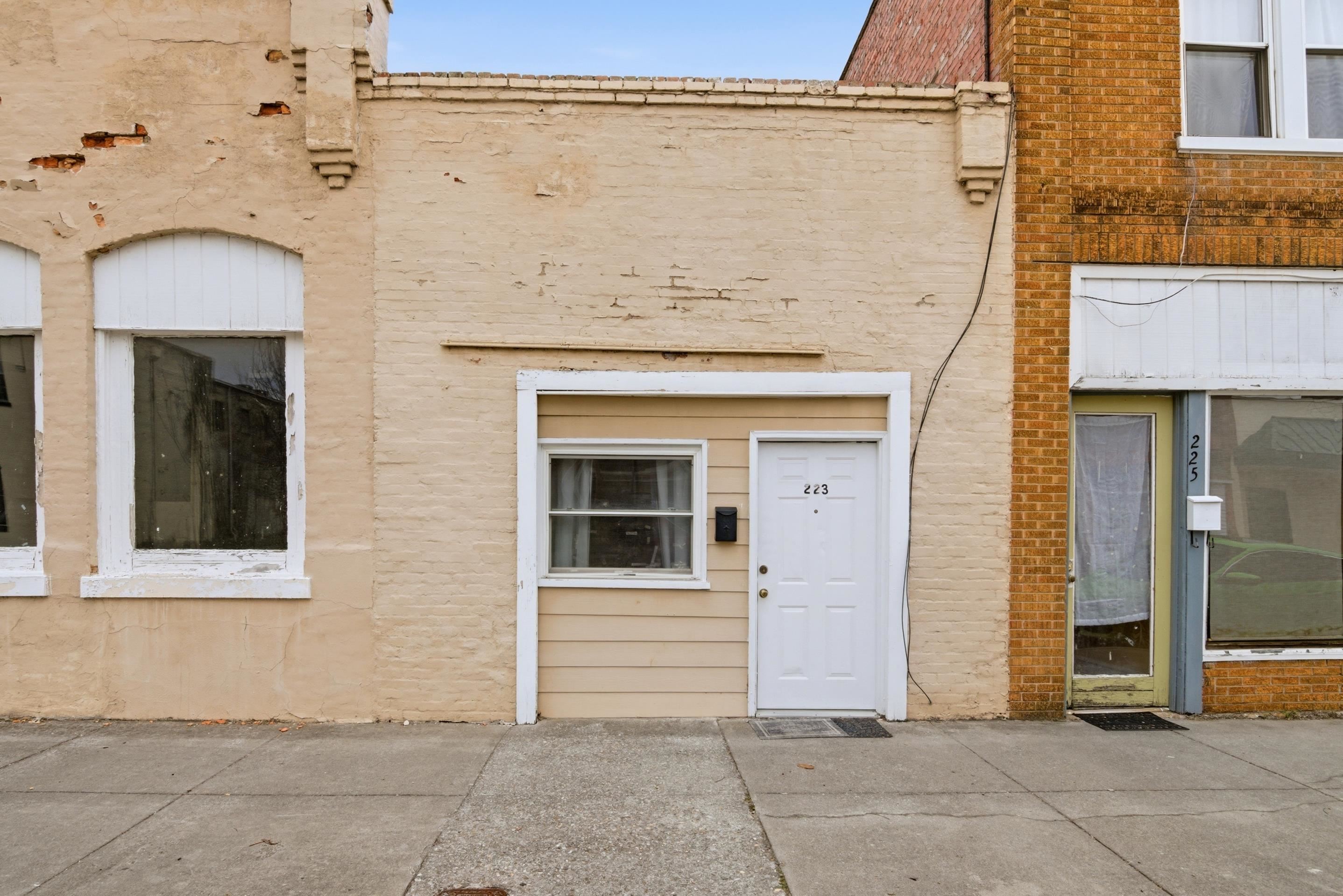 219 Jefferson Avenue N Pulaski VA 24301