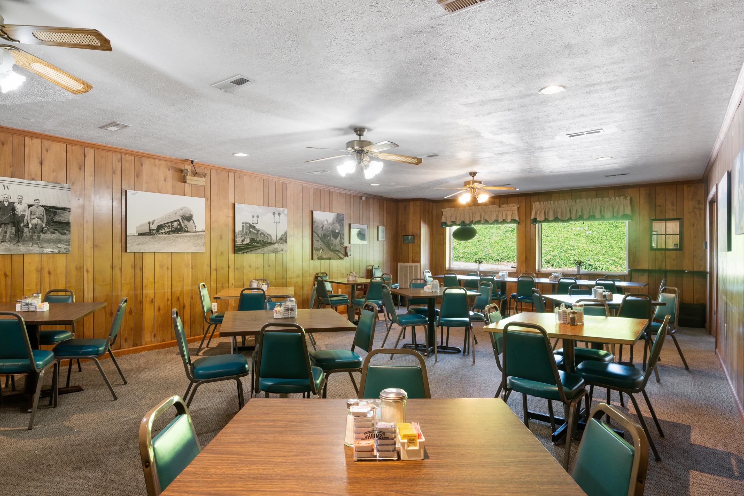 7643 Roanoke Road Shawsville VA 24162