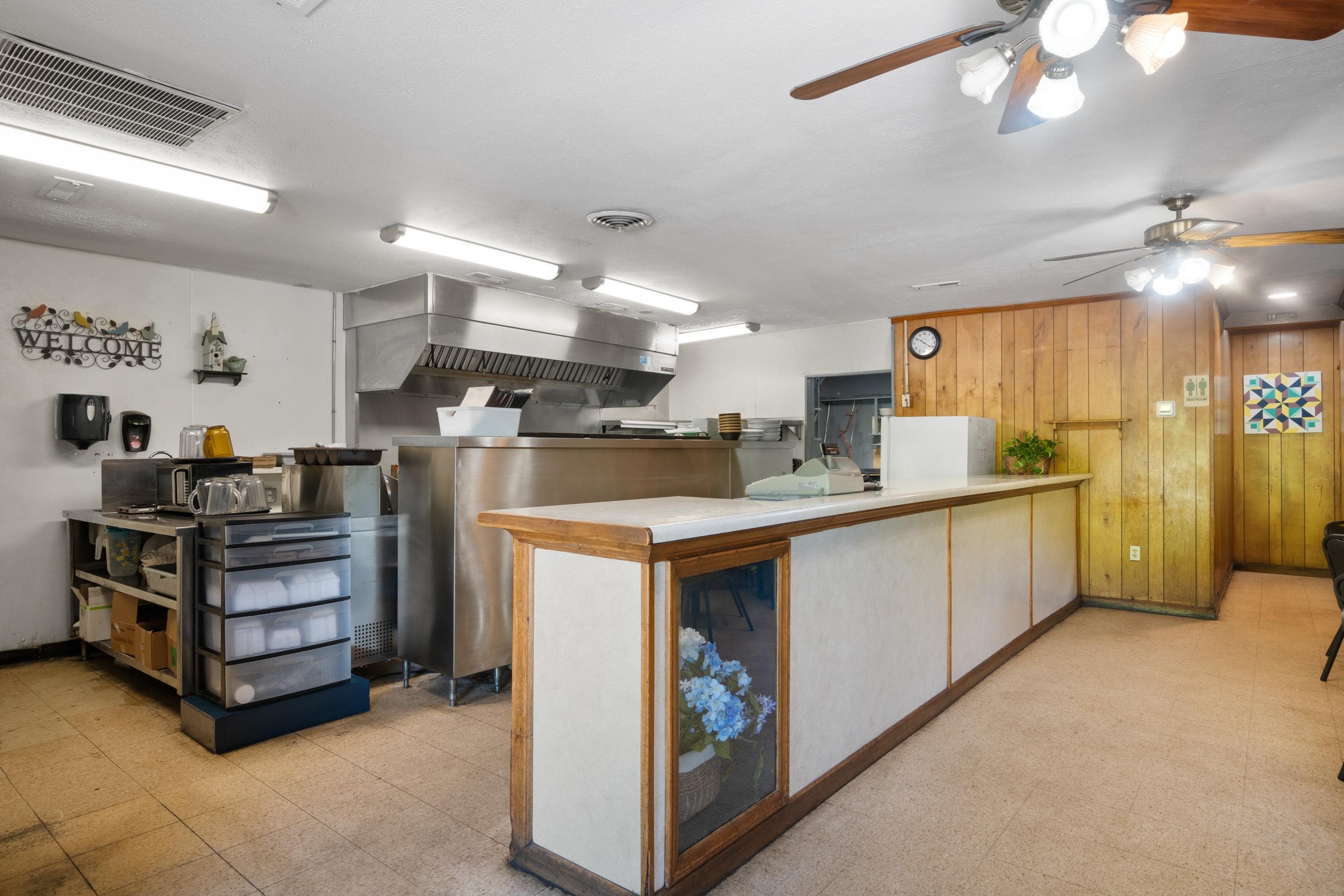 7643 Roanoke Road Shawsville VA 24162