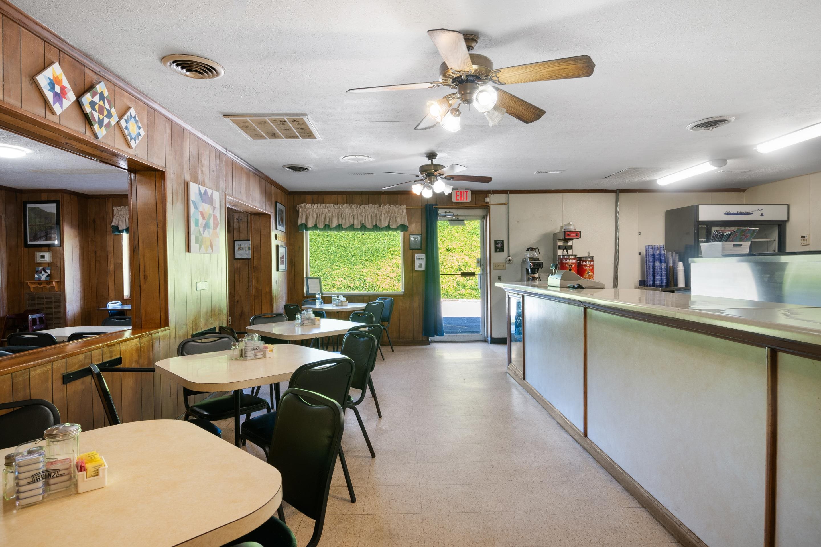 7643 Roanoke Road Shawsville VA 24162