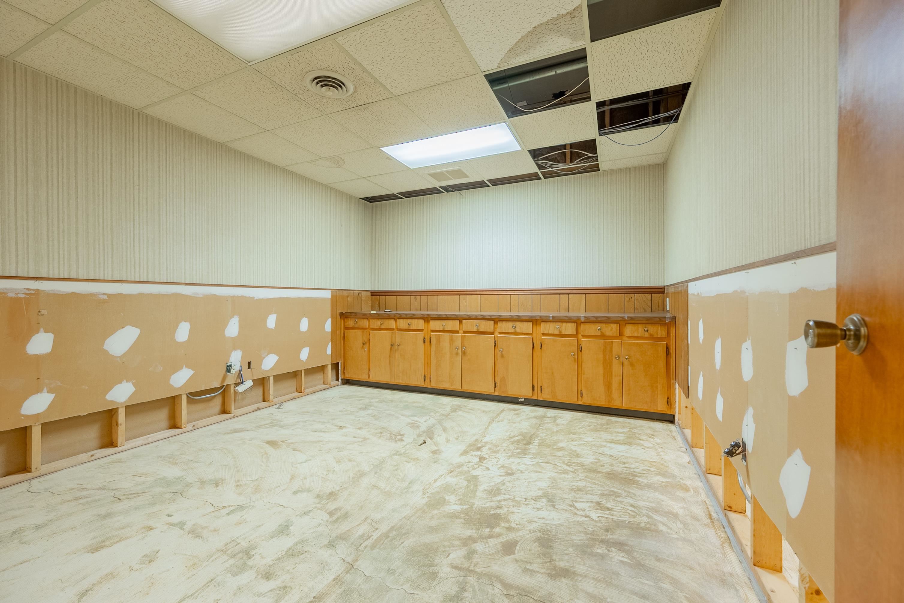 65 E Main Street Pulaski VA 24301