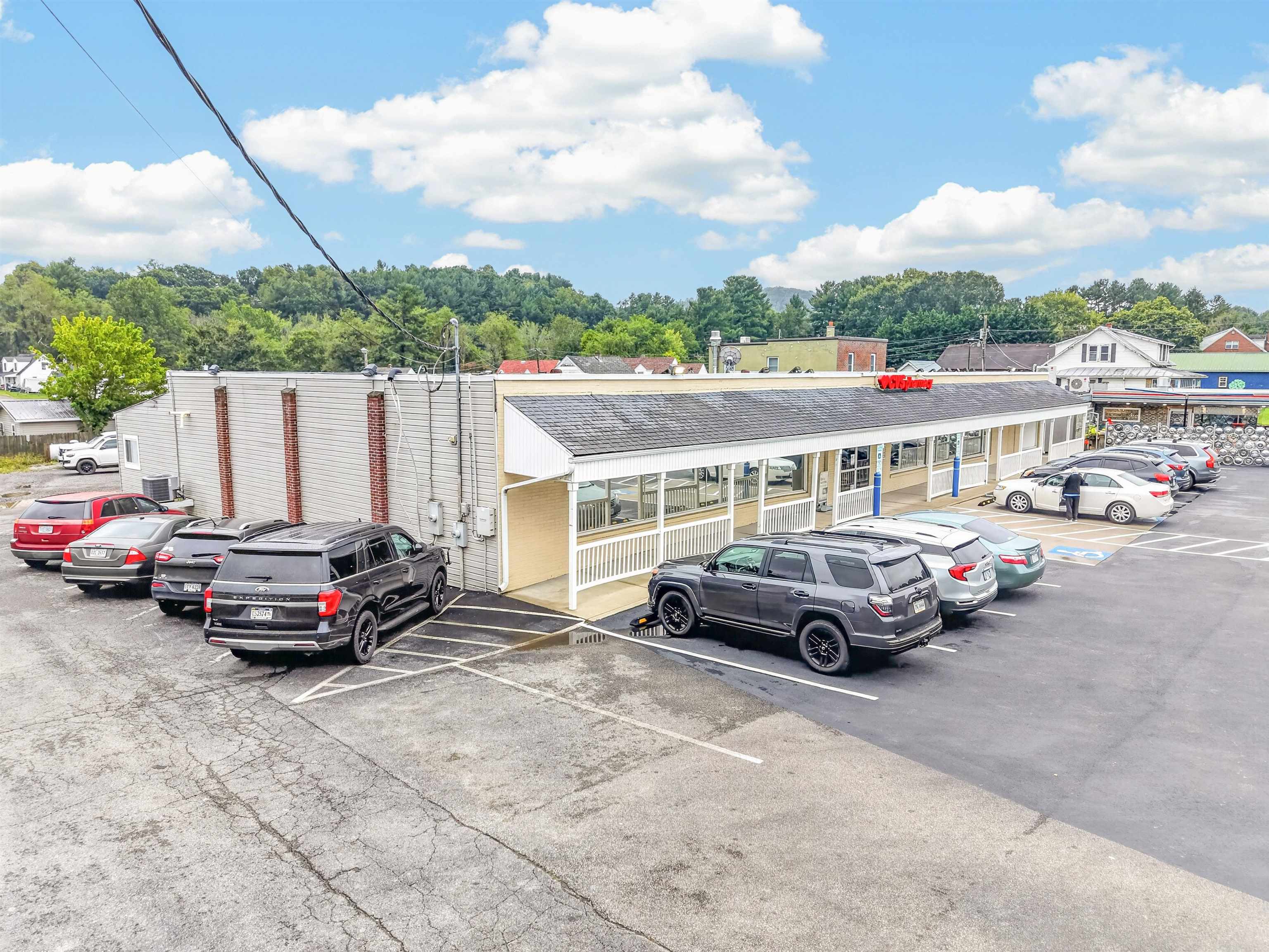 709 E Main Street Floyd VA 24091