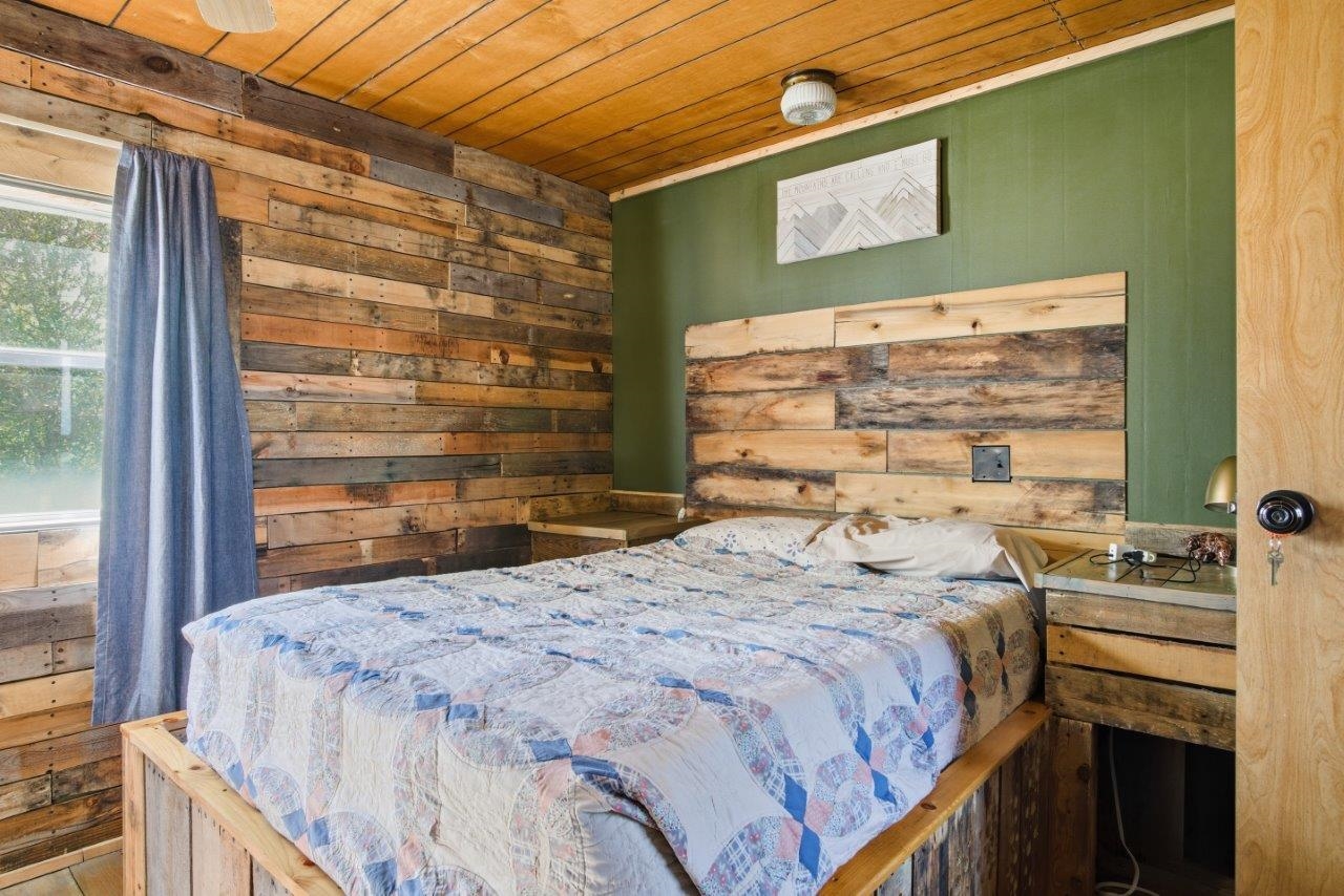 204 Douglas Lane Pearisburg VA 24134