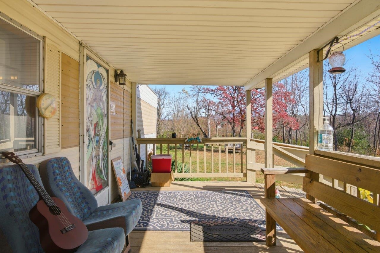 204 Douglas Lane Pearisburg VA 24134