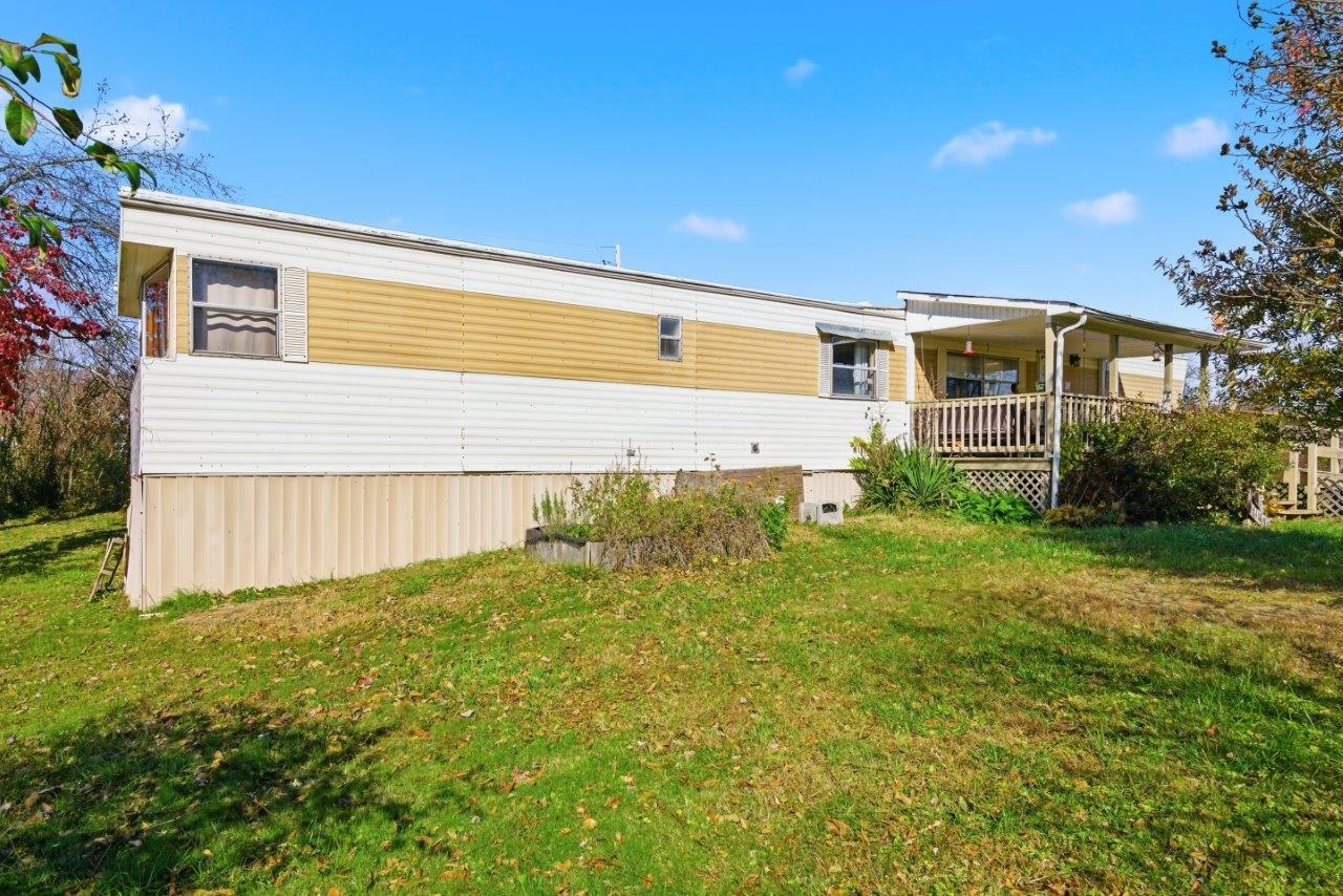 204 Douglas Lane Pearisburg VA 24134