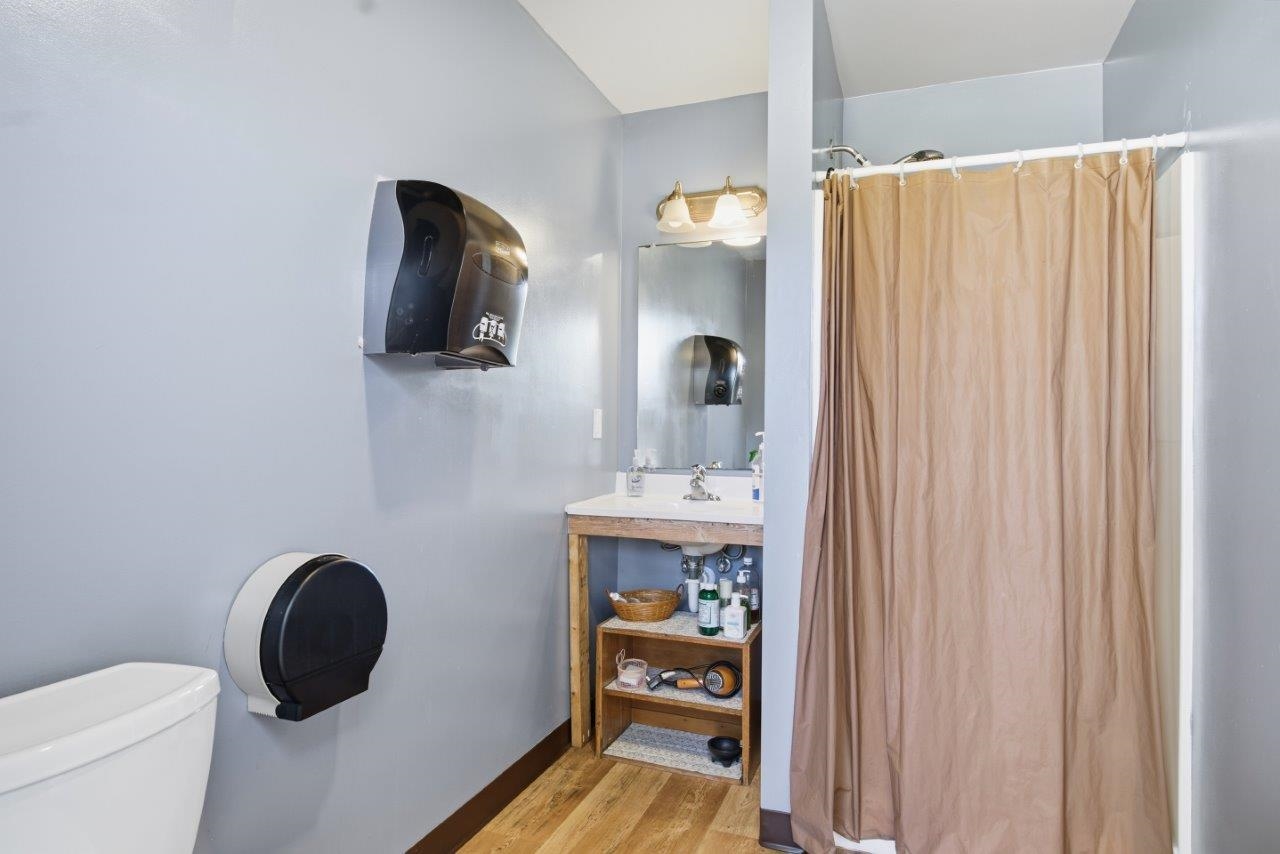 204 Douglas Lane Pearisburg VA 24134