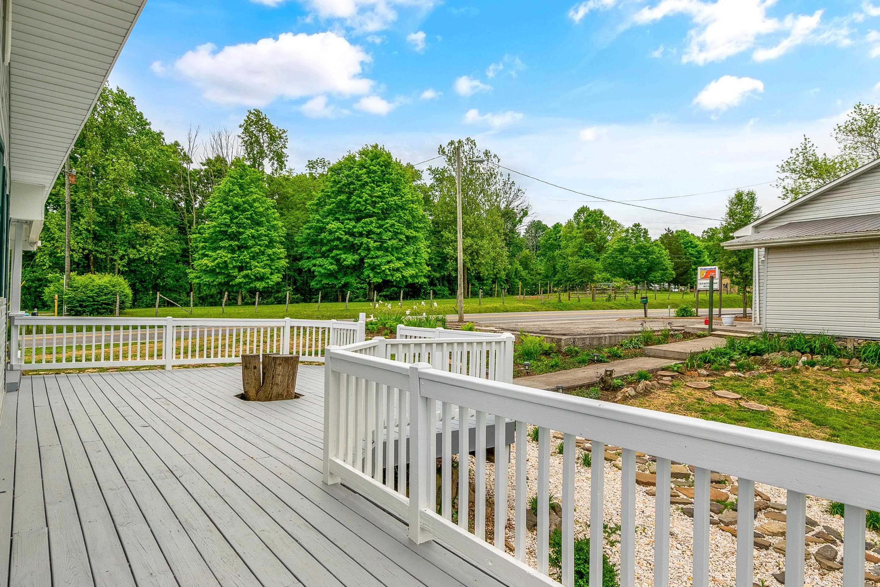 907 Magnolia Lane Christiansburg VA 24073