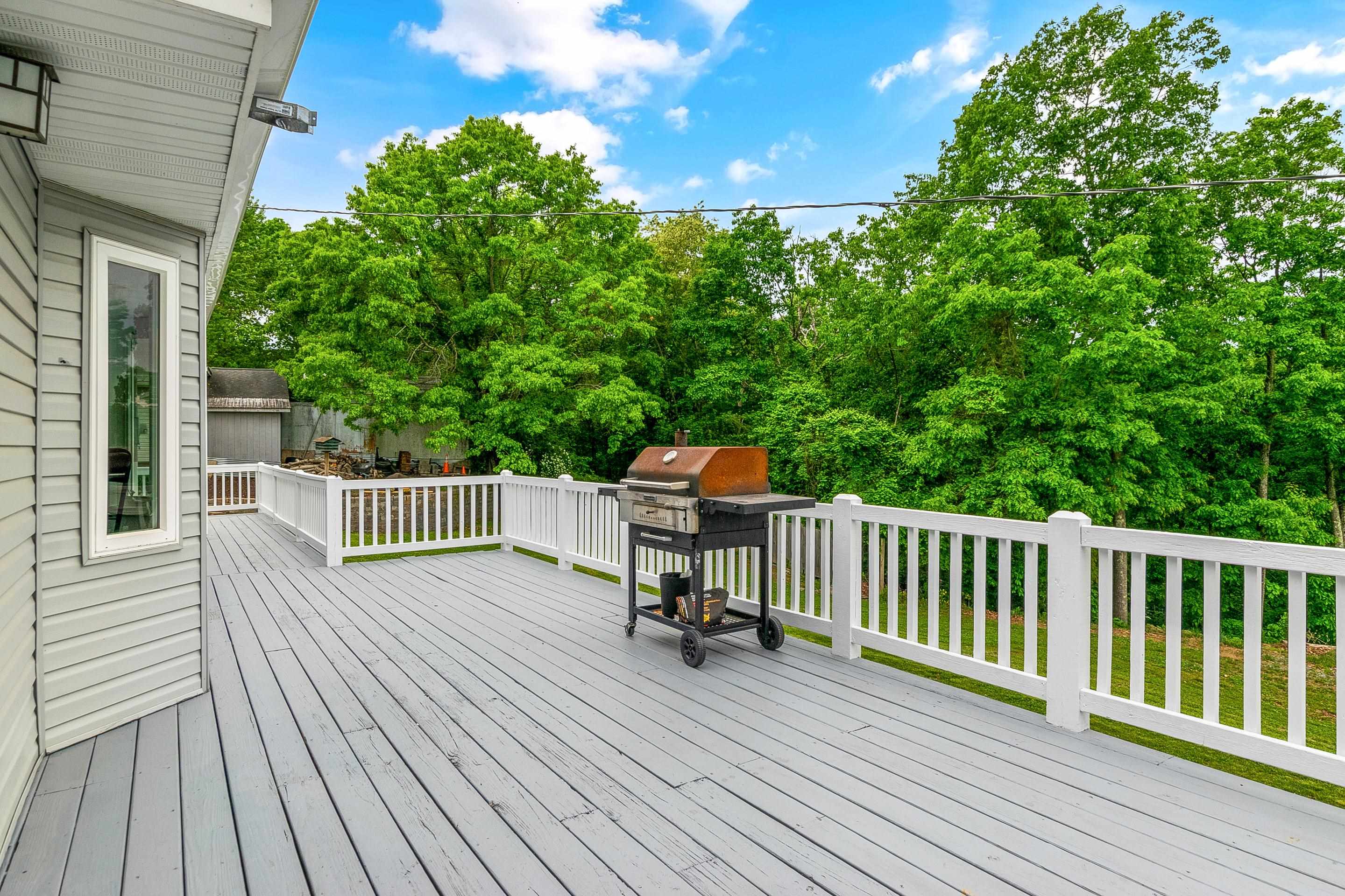 907 Magnolia Lane Christiansburg VA 24073