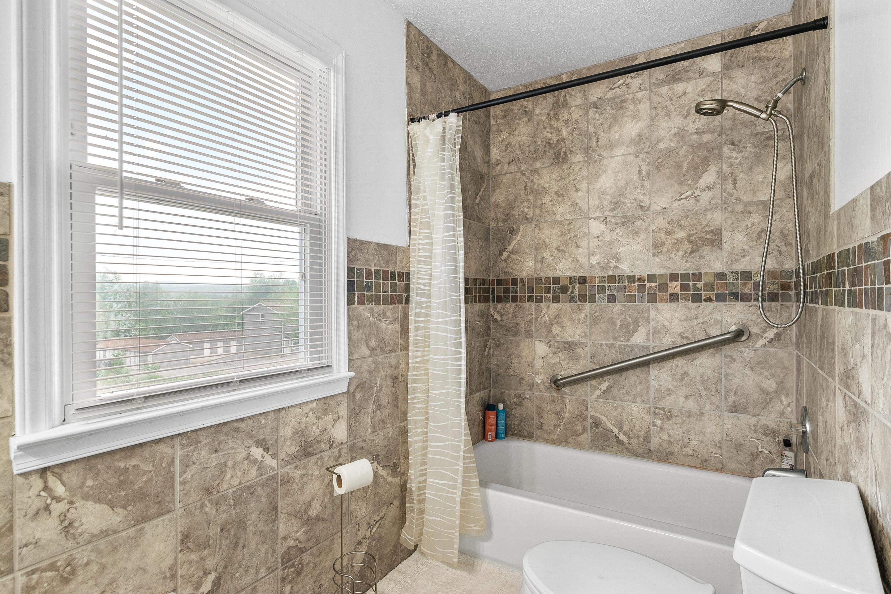 907 Magnolia Lane Christiansburg VA 24073