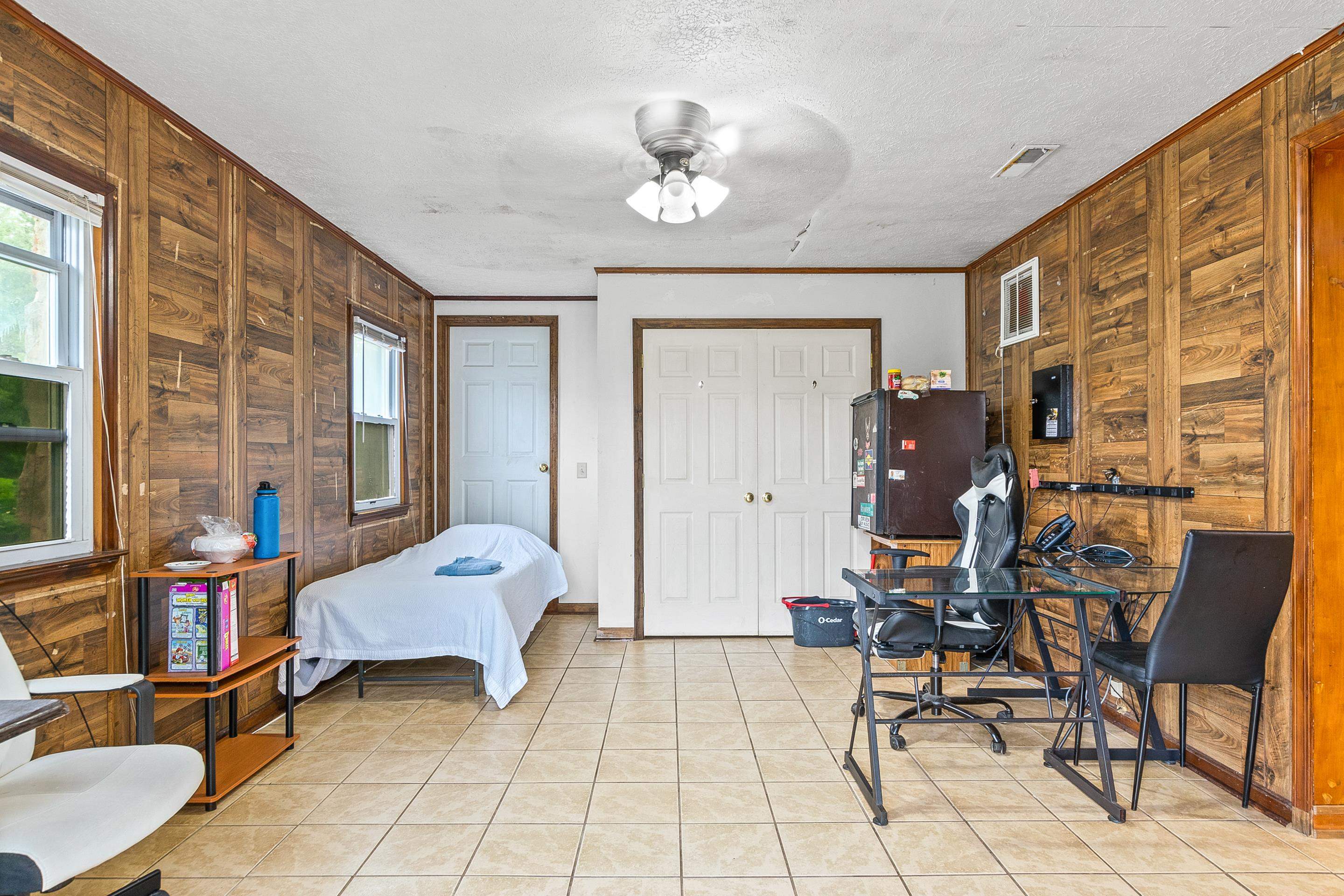 907 Magnolia Lane Christiansburg VA 24073