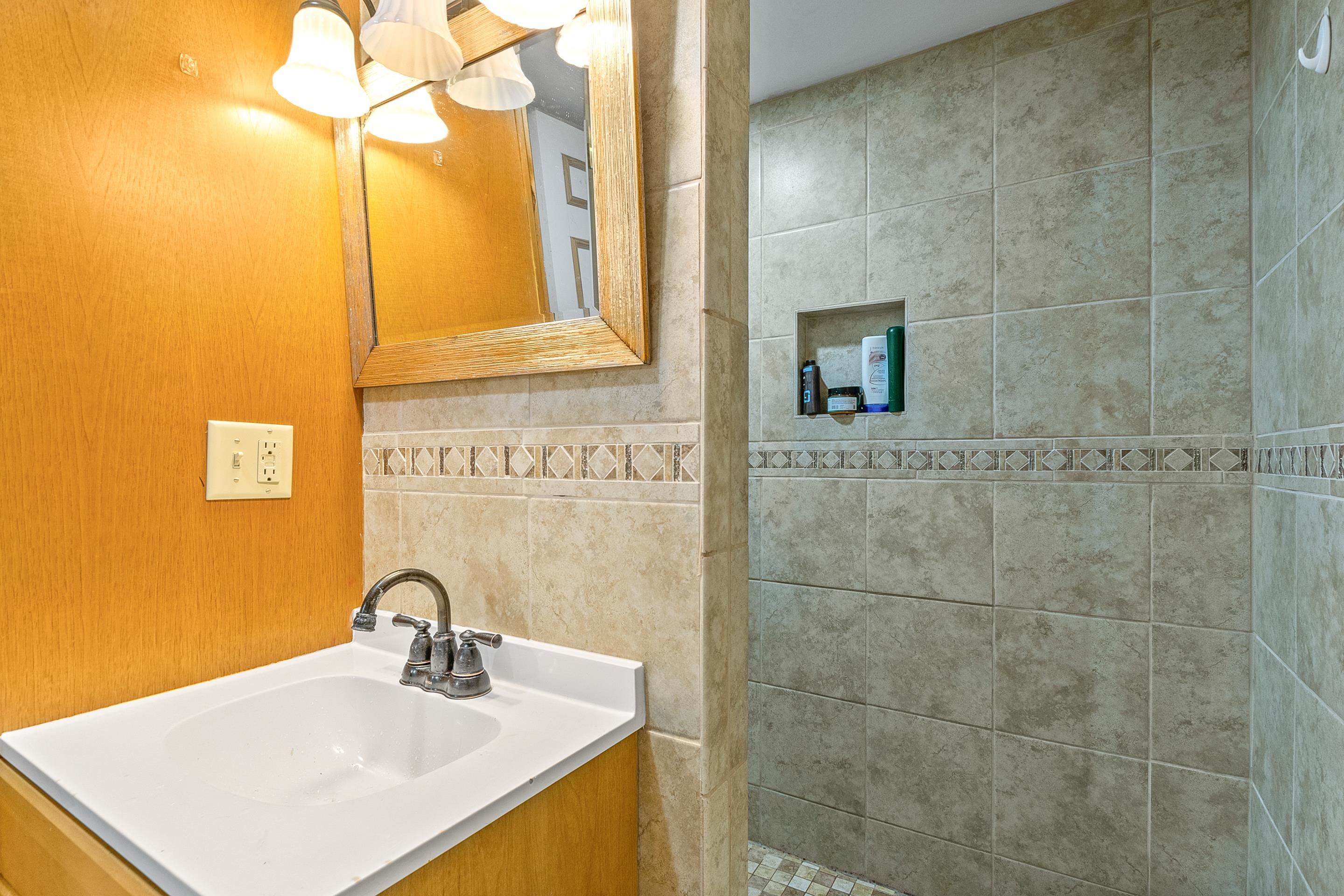 907 Magnolia Lane Christiansburg VA 24073