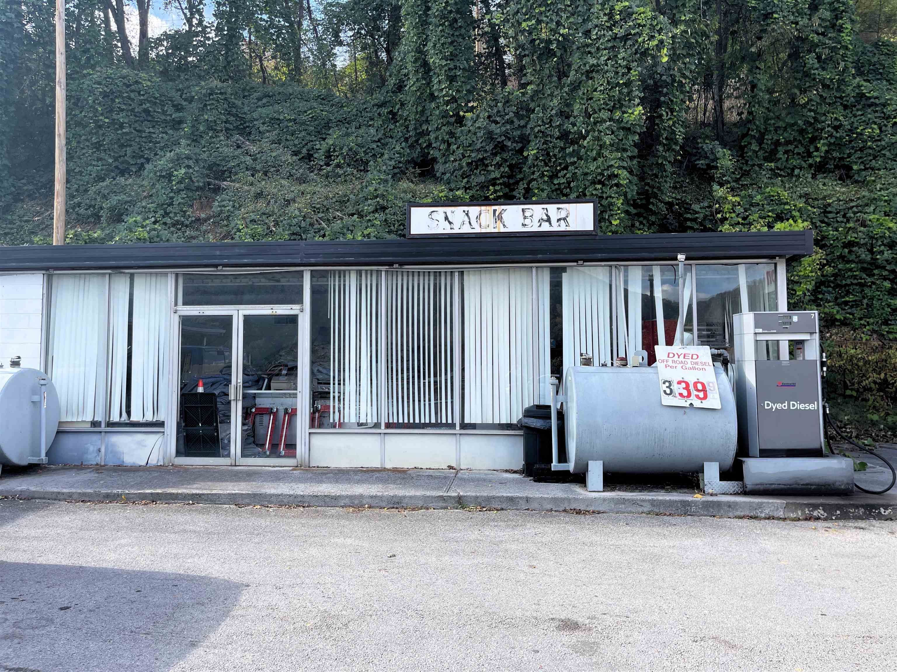 2841 Virginia Avenue Narrows VA 24124