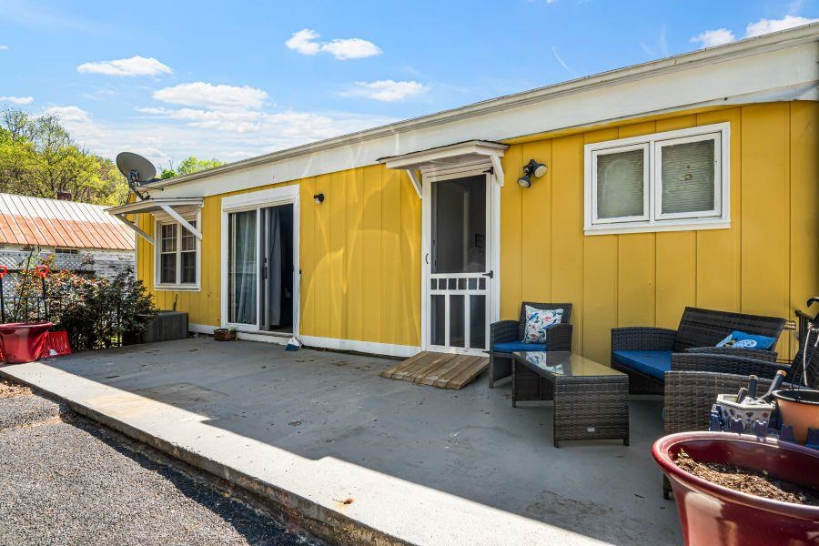 107 Eagle Drive Pearisburg VA 24134