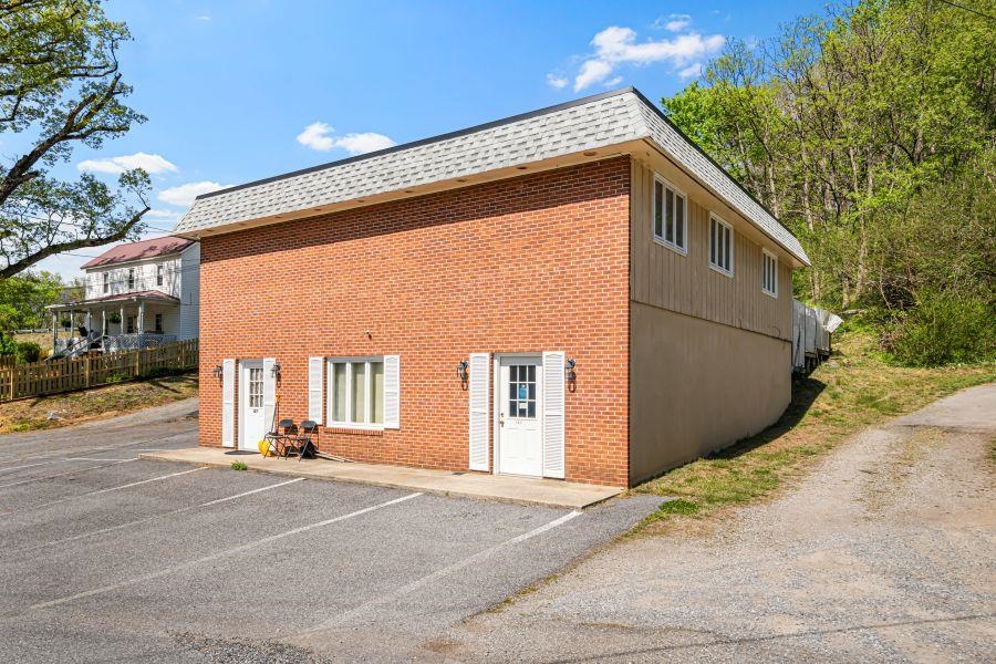 107 Eagle Drive Pearisburg VA 24134