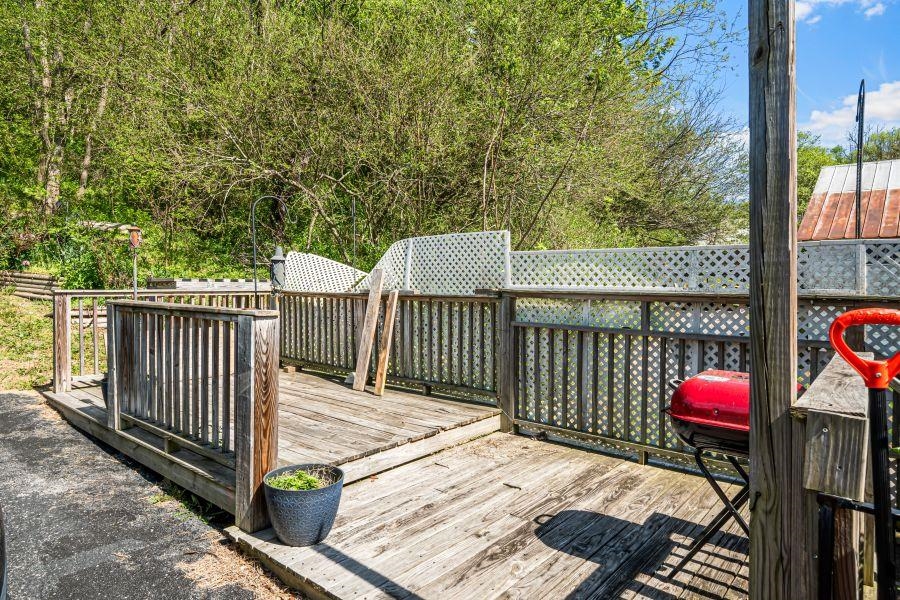 107 Eagle Drive Pearisburg VA 24134