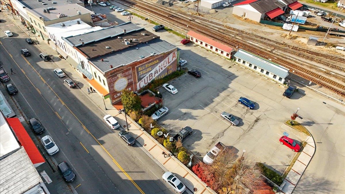 1120 E Main Street Radford VA 24141