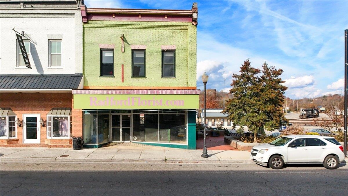 1120 E Main Street Radford VA 24141