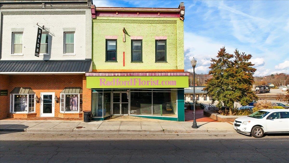 1120 E Main Street Radford VA 24141
