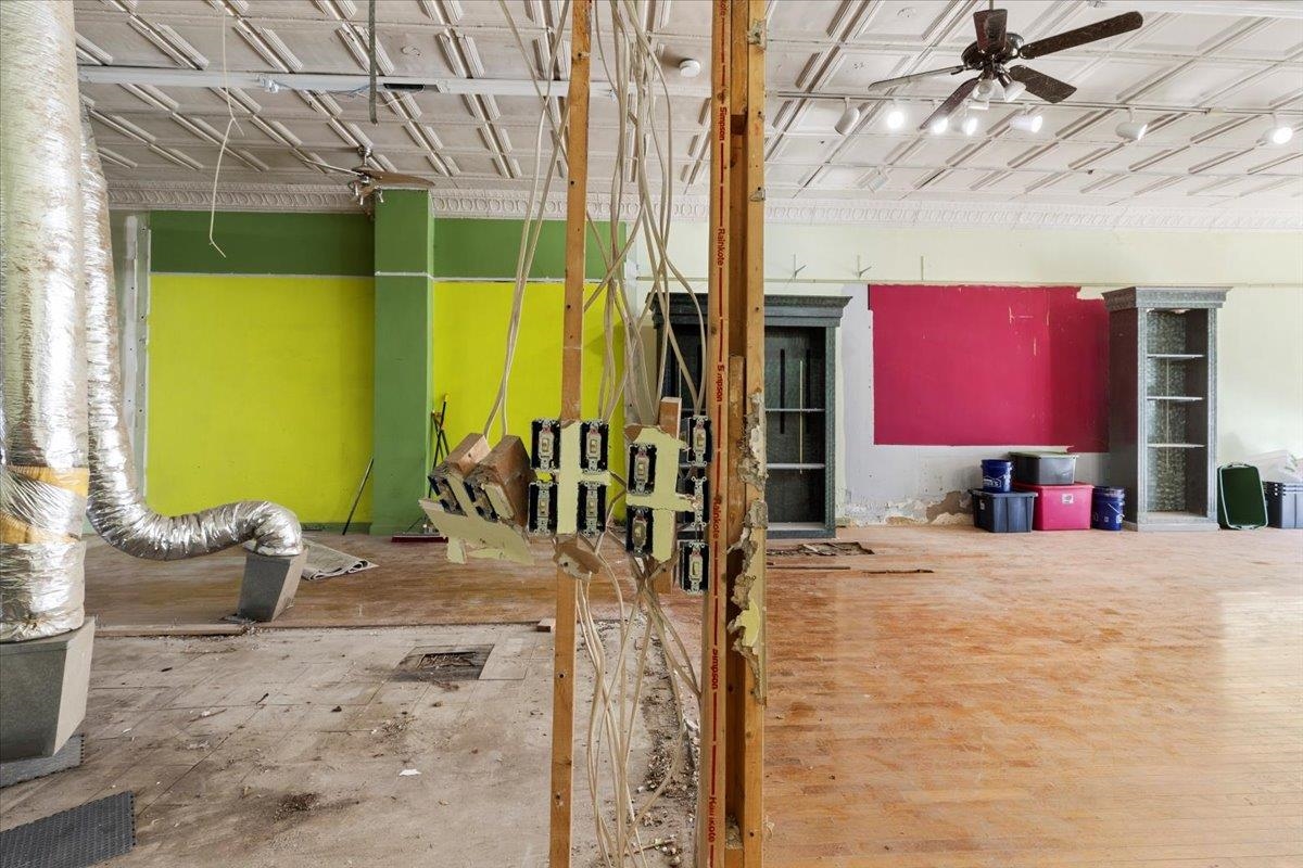 1120 E Main Street Radford VA 24141