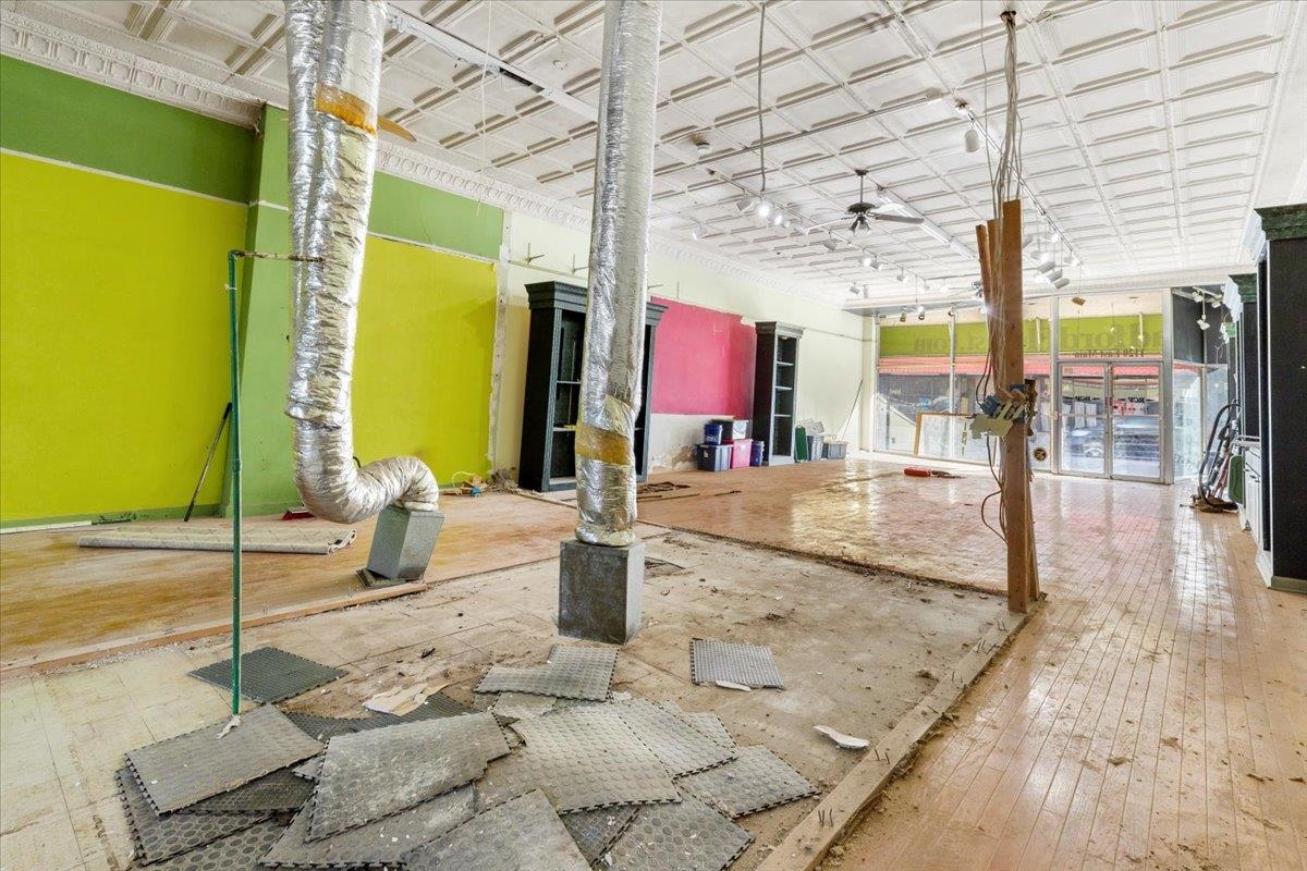 1120 E Main Street Radford VA 24141