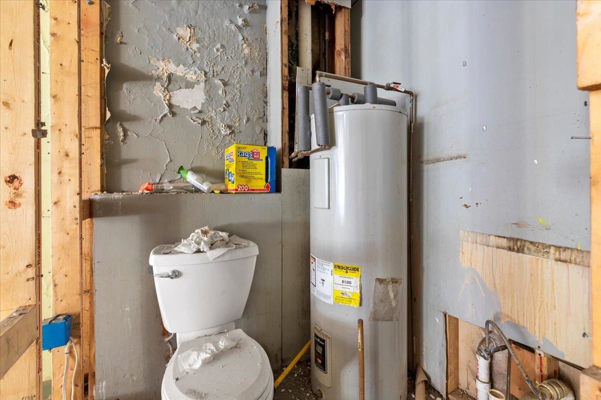 1120 E Main Street Radford VA 24141