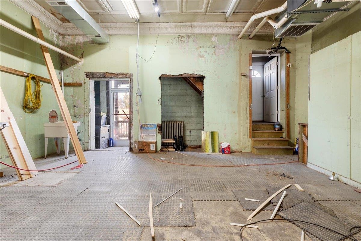 1120 E Main Street Radford VA 24141