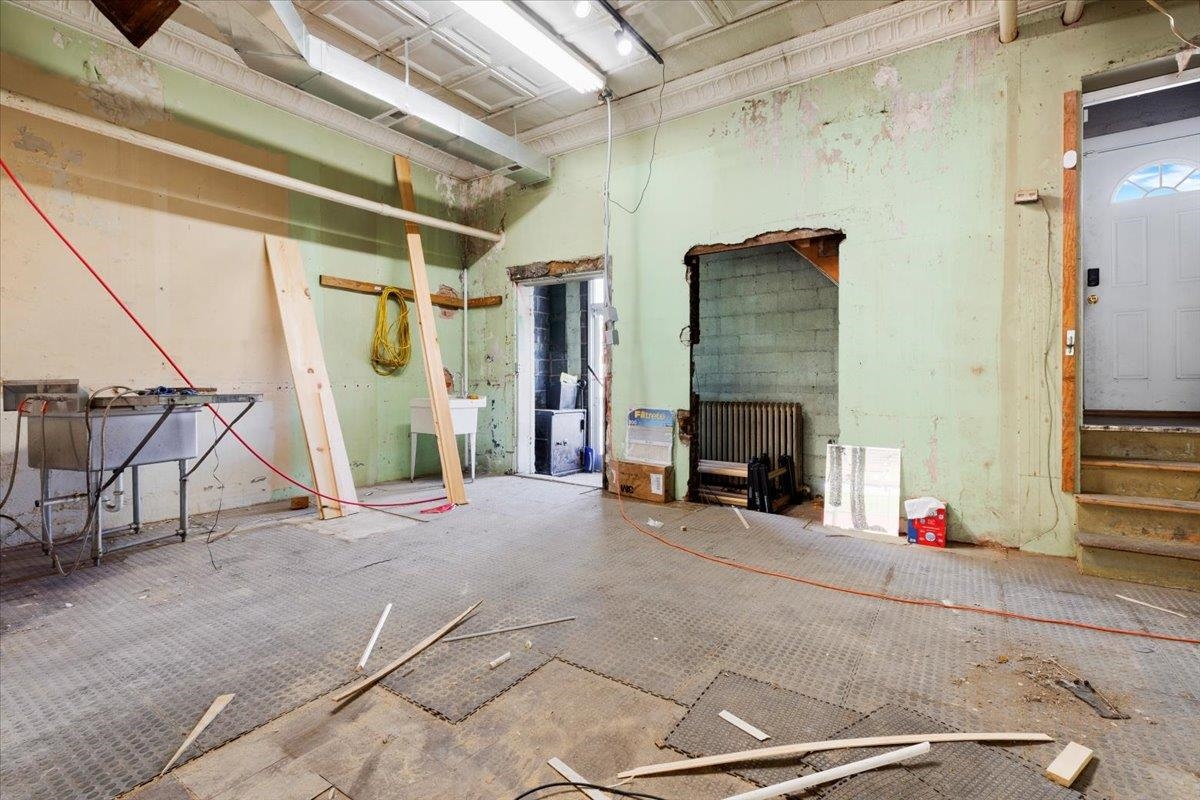 1120 E Main Street Radford VA 24141