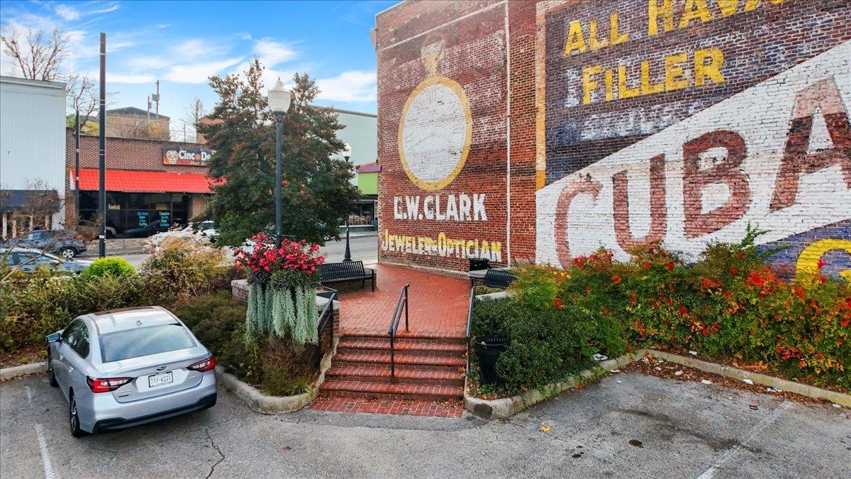 1120 E Main Street Radford VA 24141