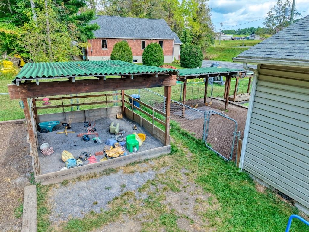 9907 Floyd Highway N Copper Hill VA 24079