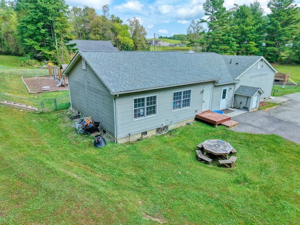 9907 Floyd Highway N Copper Hill VA 24079