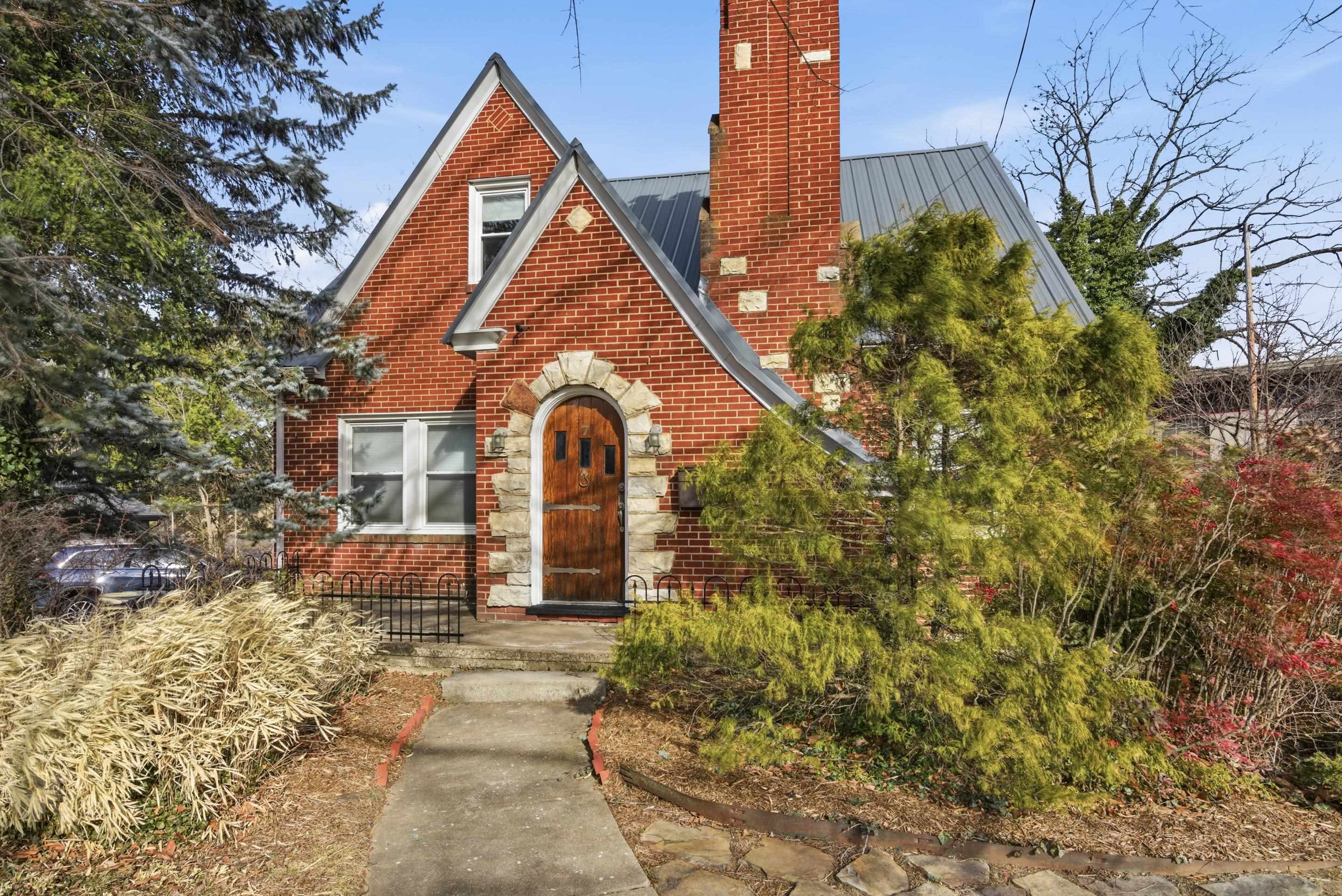 7 Radford Street NW Christiansburg VA 24073