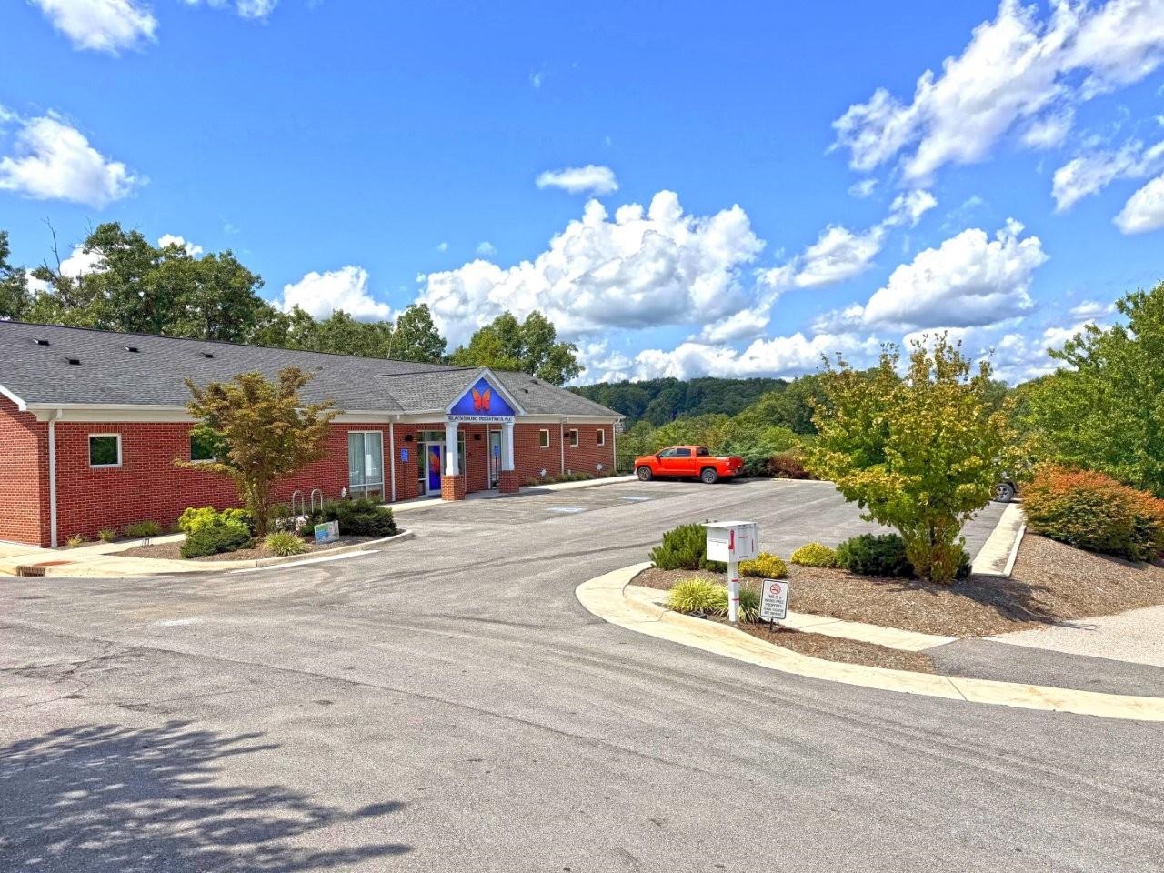 829 Davis Street Blacksburg VA 24060
