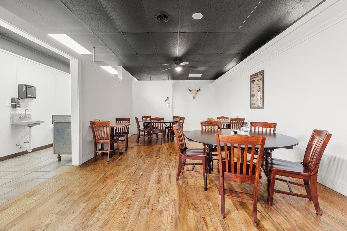 100 Monroe Street Narrows VA 24124