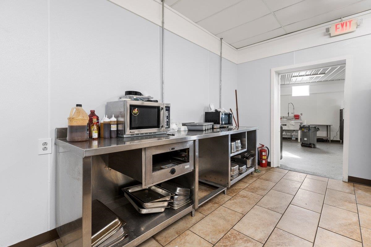 100 Monroe Street Narrows VA 24124